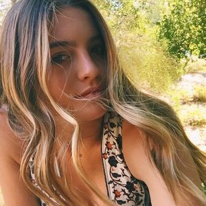 Meet your Posher, Brooke